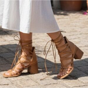 Elegant Tan Lace-Up Block Heel Sandals size 10